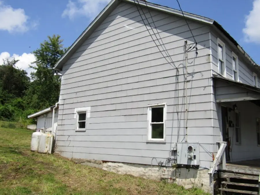 44-46 Clopper St, Herminie, PA 15637 - #3