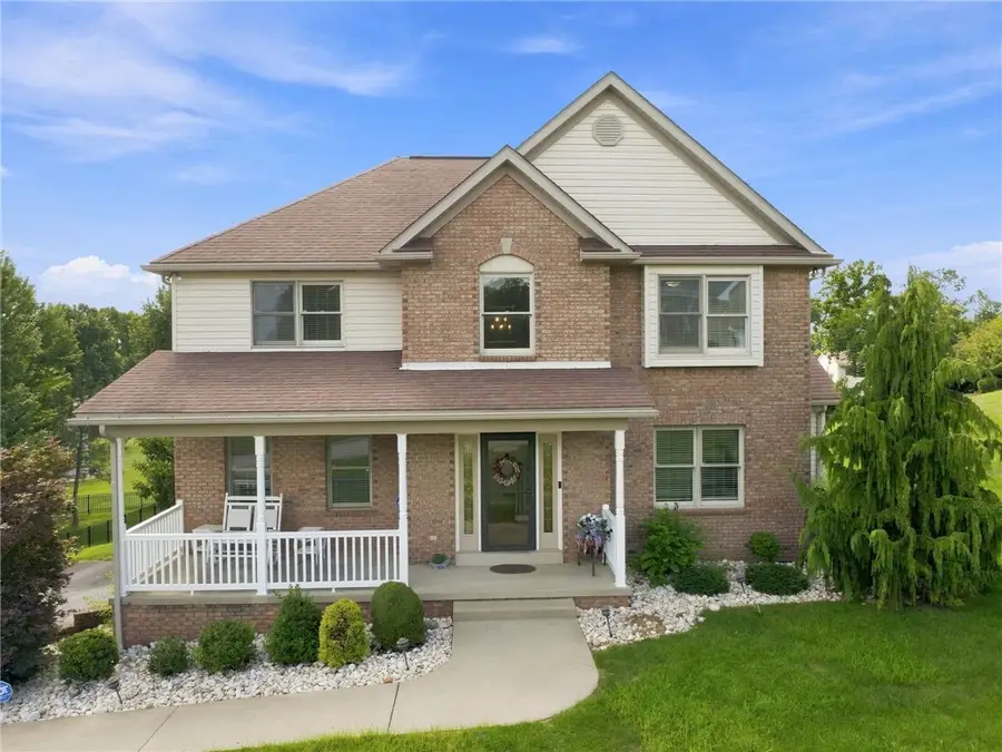 211 Plantation Dr, Greensburg, PA 15601 - #2