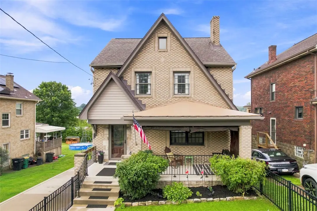 164 Clearview Ave, Pittsburgh, PA 15229 - #1