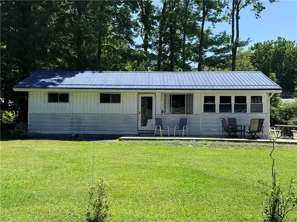 2025 Linda Ave, Linesville, PA 16424