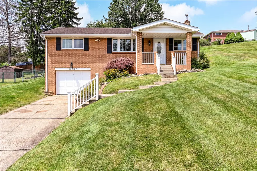 10547 Melrose Dr, North Huntingdon, PA 15642 - #2