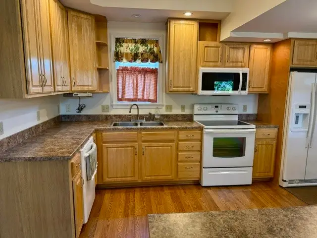 301 Clinton St, Greenville, PA 16125 - #3