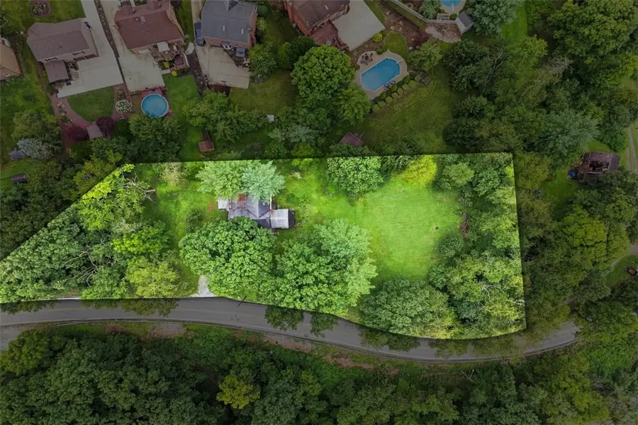 3100 Snowden Rd, South Park, PA 15129 - #2