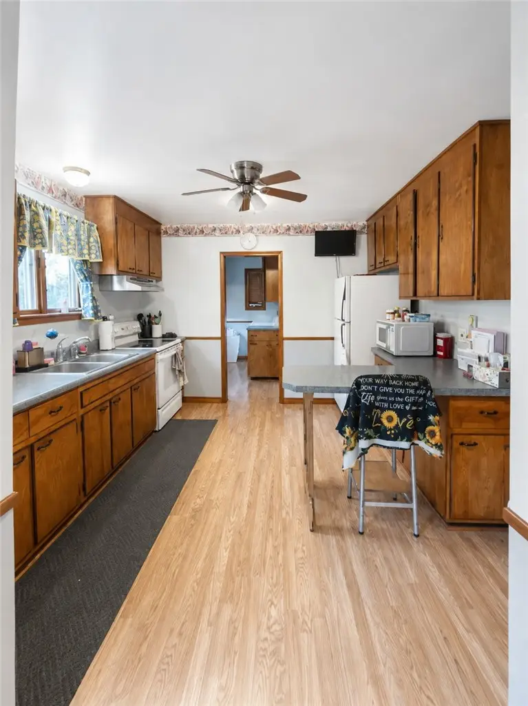 2687 Anchorage Rd, Sharpsville, PA 16150 - #3