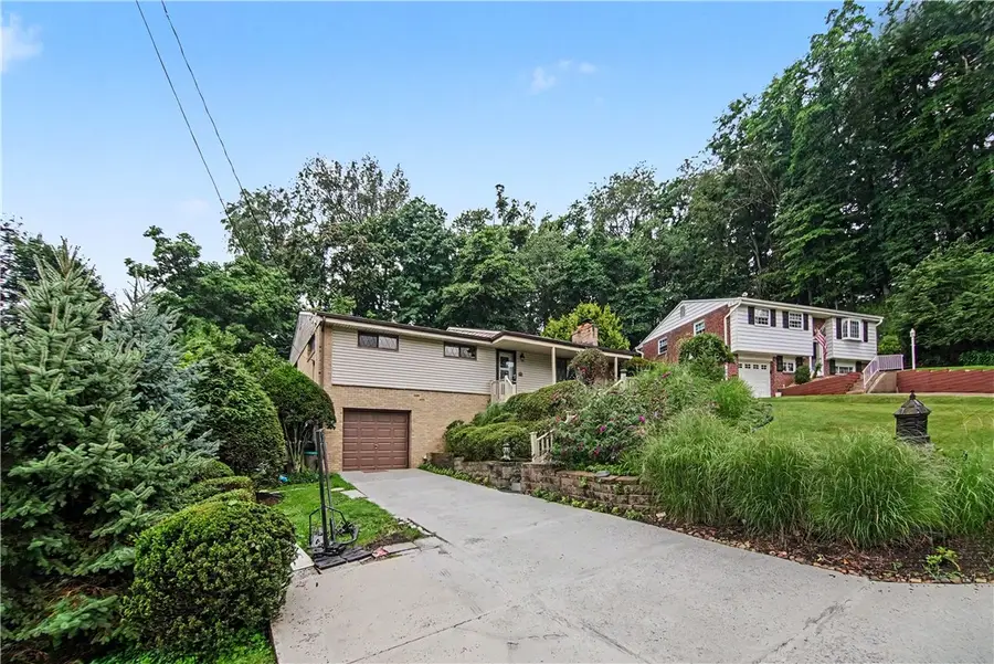 405 Peters Drive, Glenshaw, PA 15116 - #3