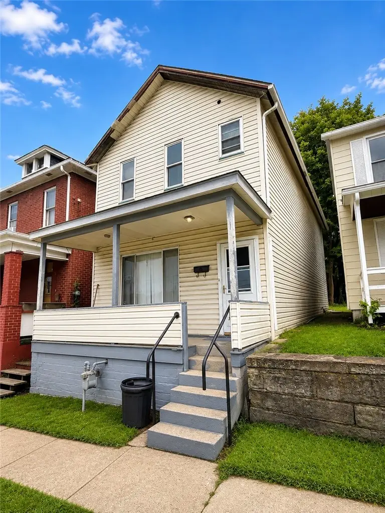11 S 14th St, Jeannette, PA 15644 - #1