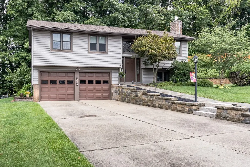 68 Kathleen Dr, Robinson, PA 15136 - #1
