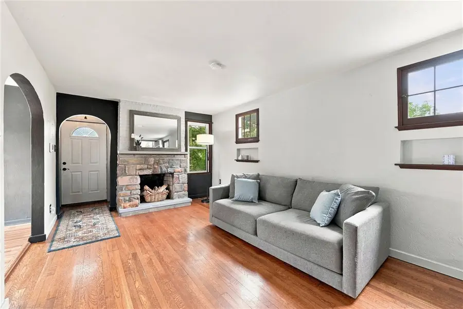 2014 Hulton Road, Verona, PA 15147 - #2