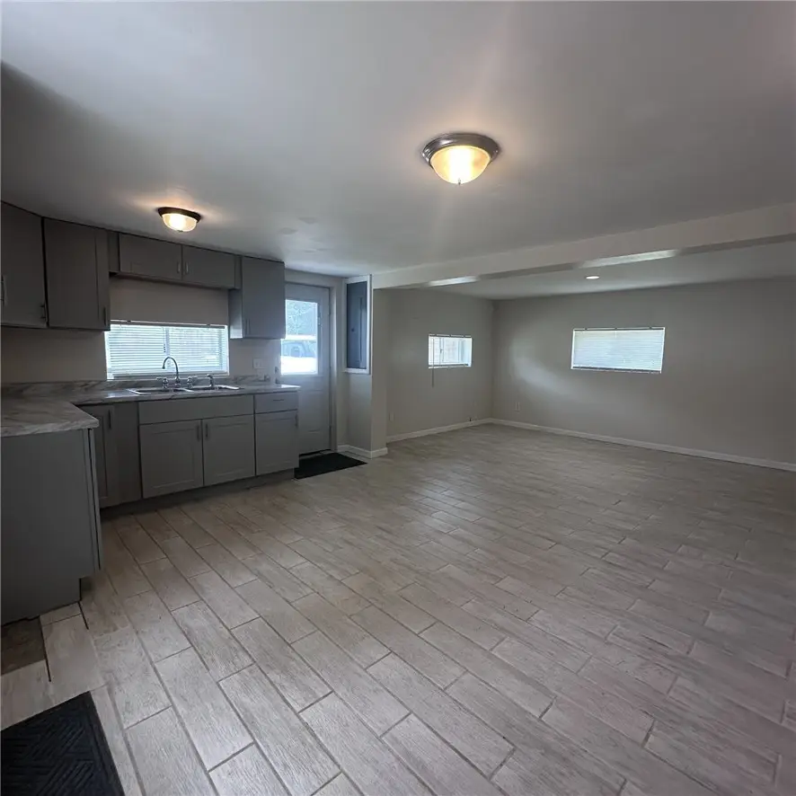 45 Kettle Dr, Washington, PA 15301 - #3