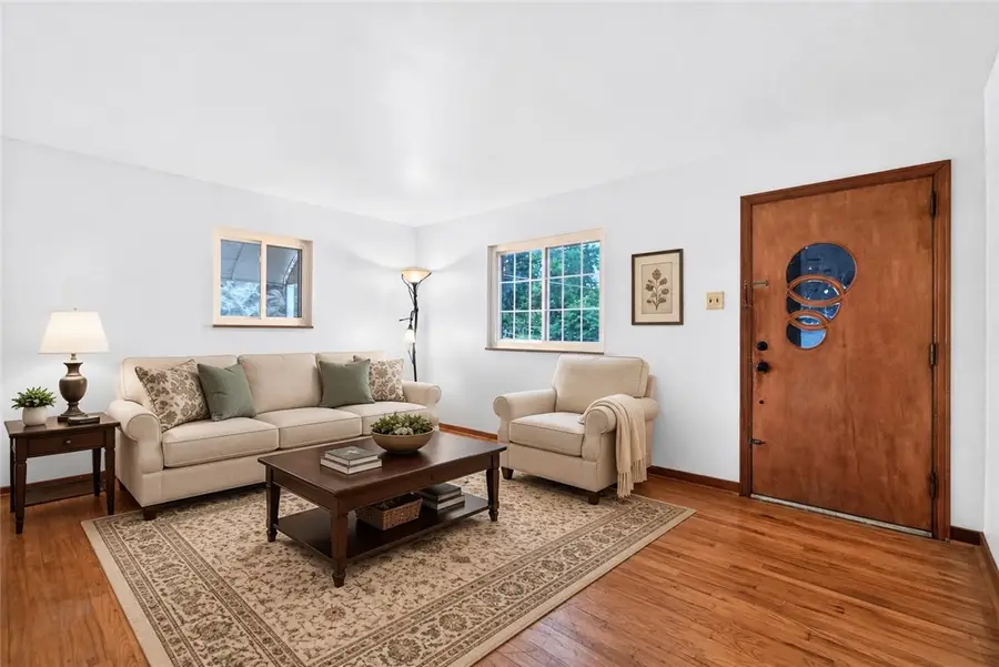 223 Montana St, Pittsburgh, PA 15214 - #3