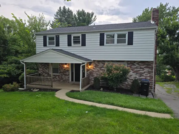 1767 Hassam Road, Coraopolis, PA 15108