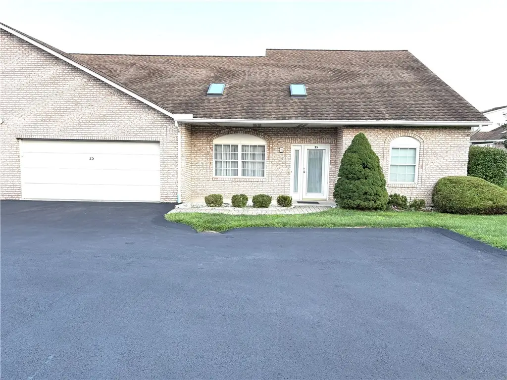2750 Iowa Dr #25, Lower Burrell, PA 15068 - #1