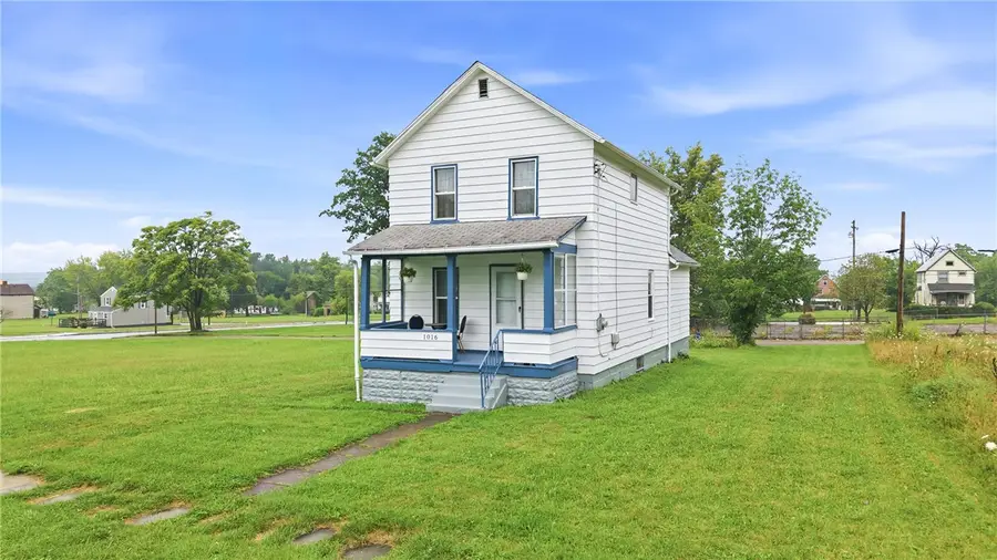 1016 Hamilton Ave, Farrell, PA 16121 - #2