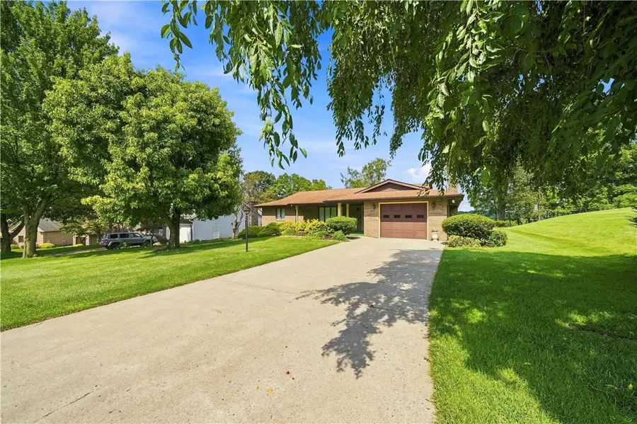 129 Chapel View Drive, Greensburg, PA 15601 - #2