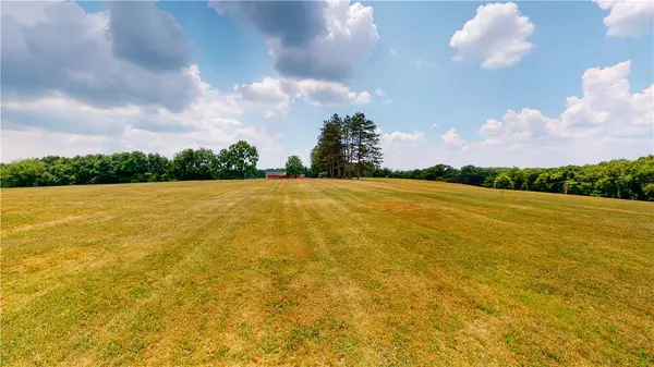 1500 Purdy Road, Moon Twp, PA 15108