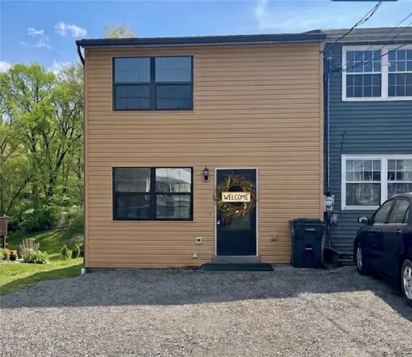 71 Meanor St, Imperial, PA 15126