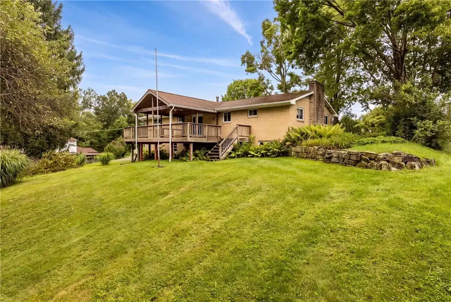 106 Oak Hill Dr, Valencia, PA 16059 - #3