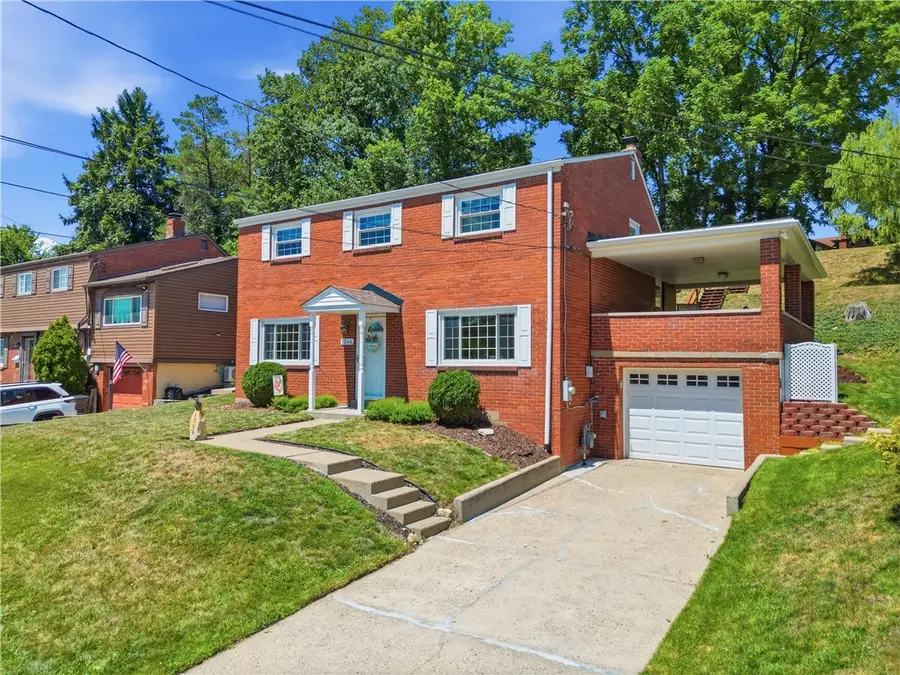 1366 Meadowlark Dr, Pittsburgh, PA 15243 - #3