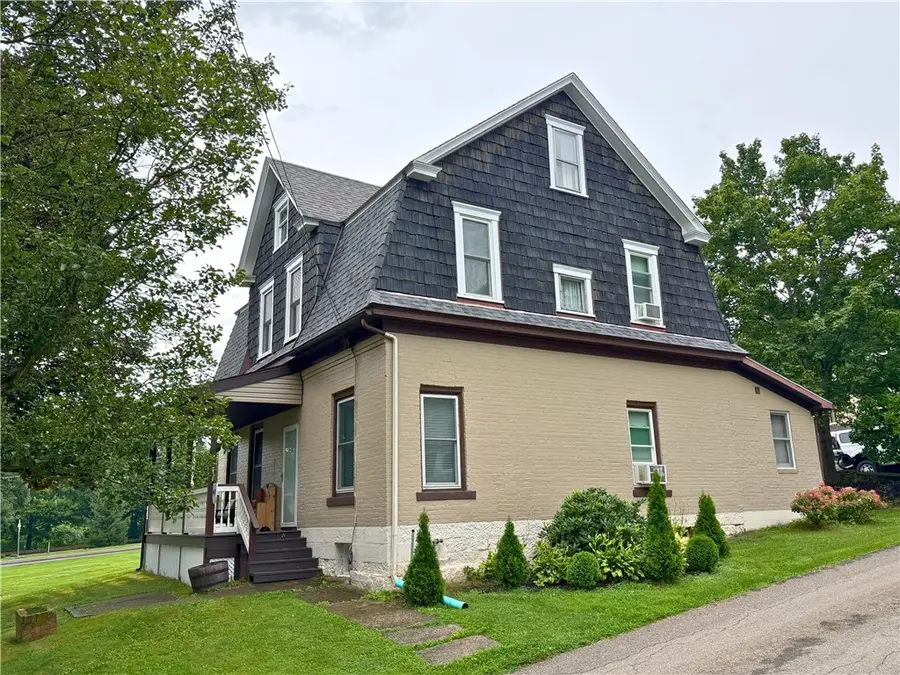 410 Liberty Street, Grove City, PA 16127 - #2