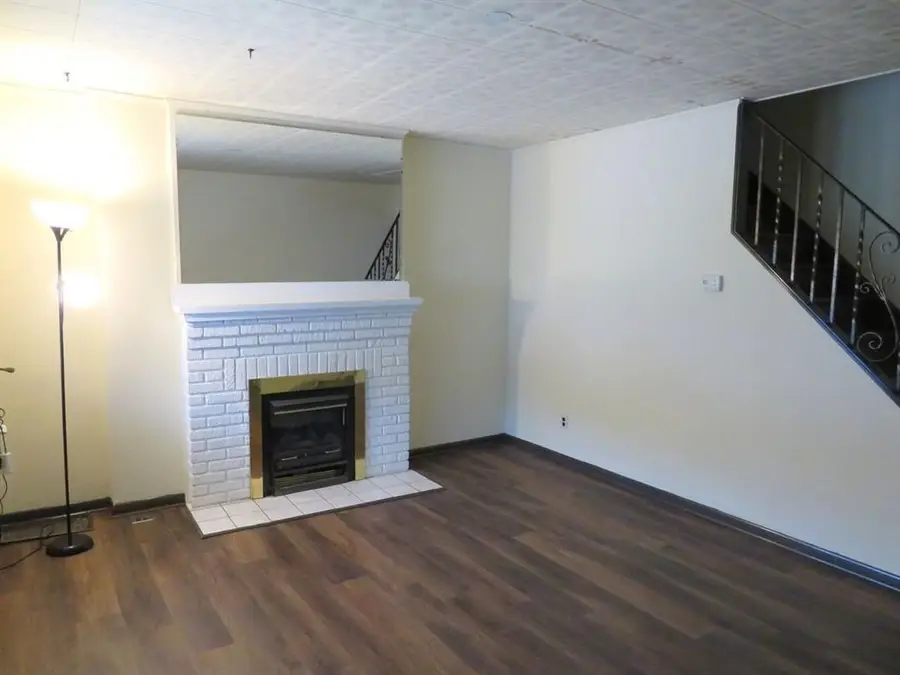 1707 Lenz Ave, Ambridge, PA 15003 - #2
