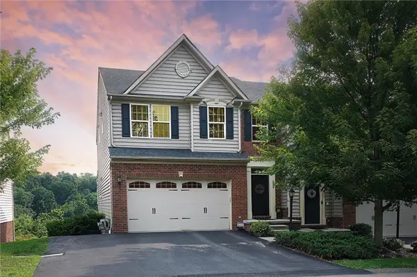 233 Noble Woods Dr, Coraopolis, PA 15108