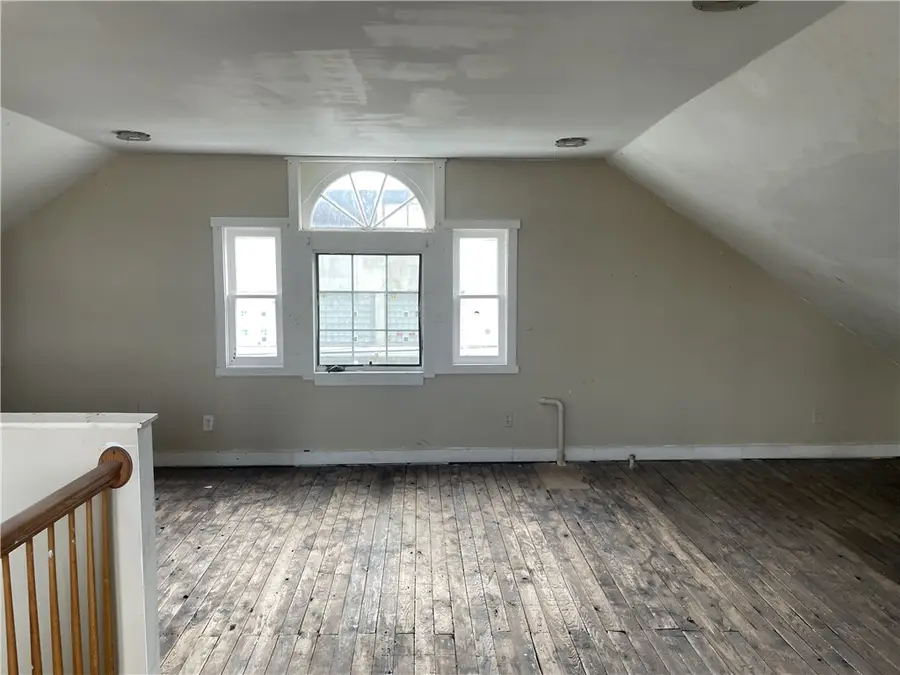 340 N Pennsylvania Ave, Greensburg, PA 15601 - #2