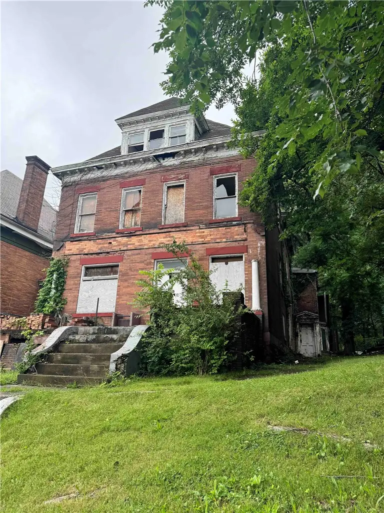 717 Hill Ave, Pittsburgh, PA 15221 - #2