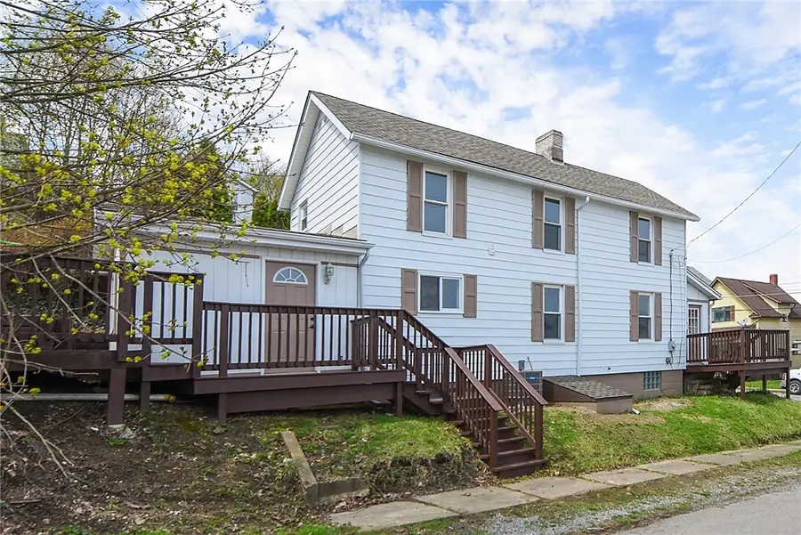 509 Division Avenue, Ellwood City, PA 16117 - #2