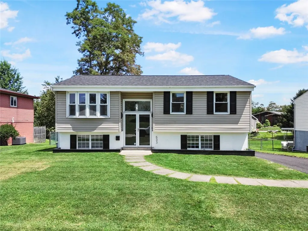 533 Elmview Dr, Elizabeth, PA 15037 - #1