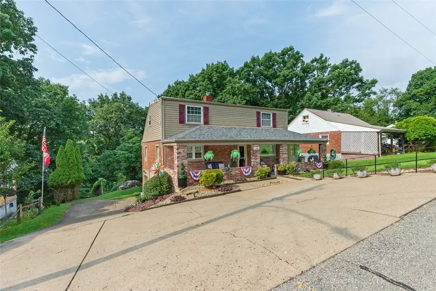 138 Butternut St, Clairton, PA 15025 - #2
