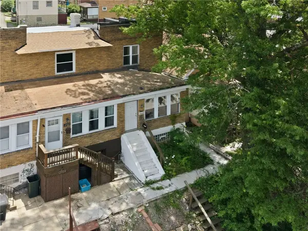 2927 Willett Rd, Pittsburgh, PA 15227