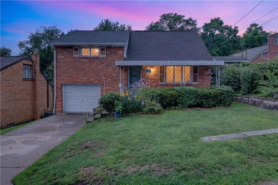208 Tyrol Dr, Pittsburgh, PA 15227 - #2