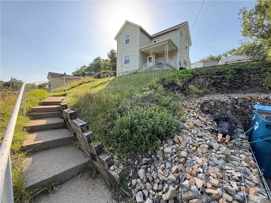6729 Leechburg Rd, Verona, PA 15147 - #3