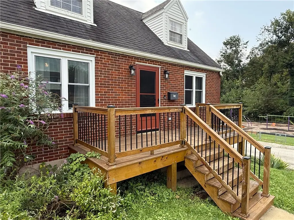 702 Mcarthur, Greensburg, PA 15601 - #1
