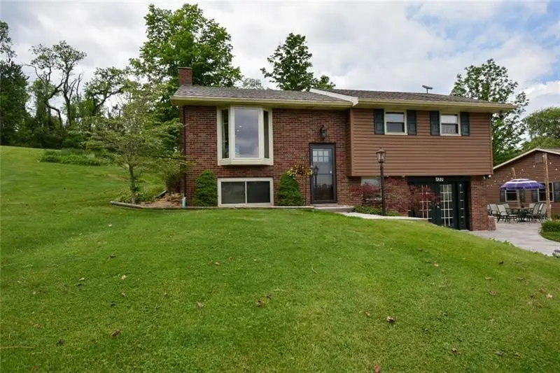 133 Baer Rd, Smock, PA 15480 - #1