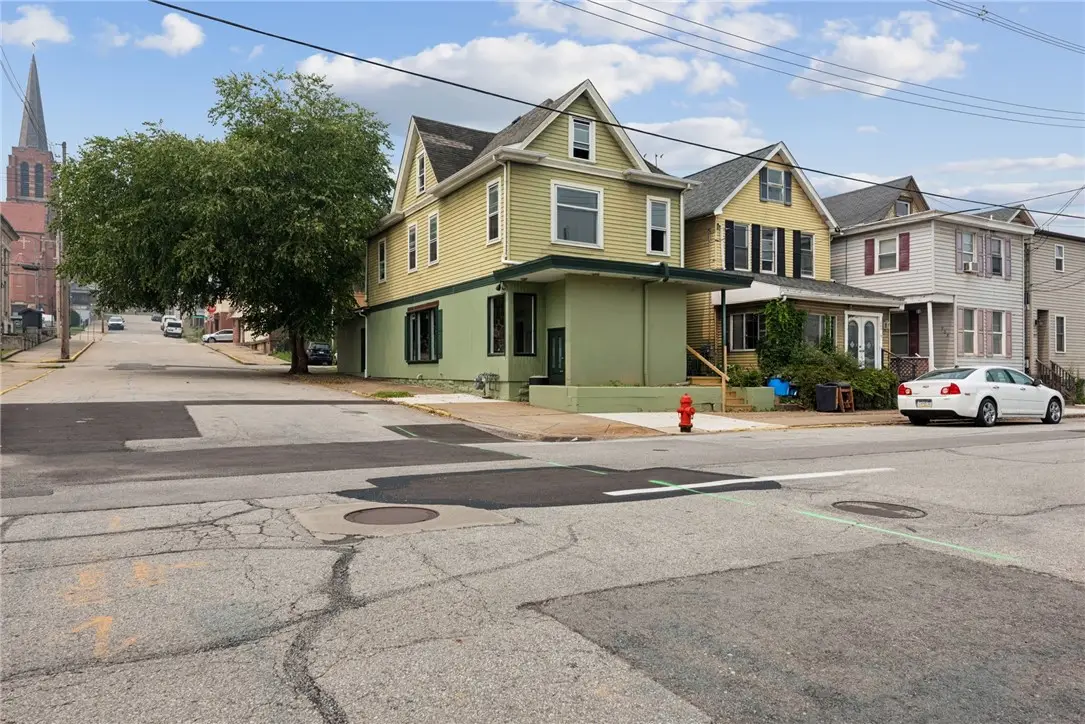 701 Mckean Ave, Charleroi, PA 15022 - #1
