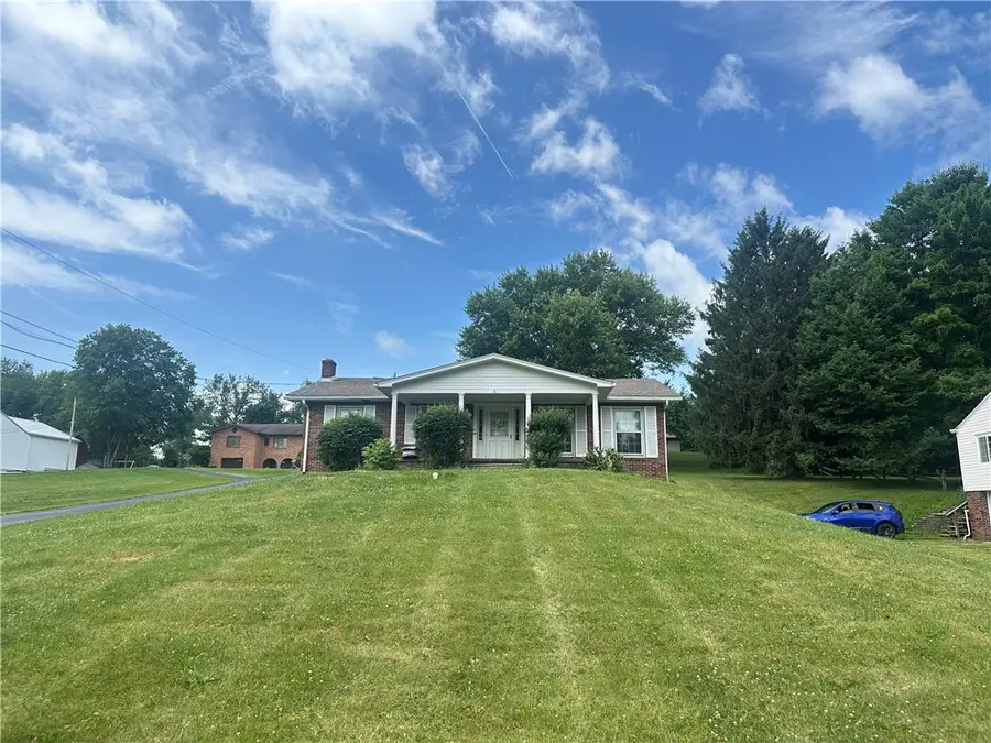 129 Campmeeting Rd, Clinton, PA 15026 - #2