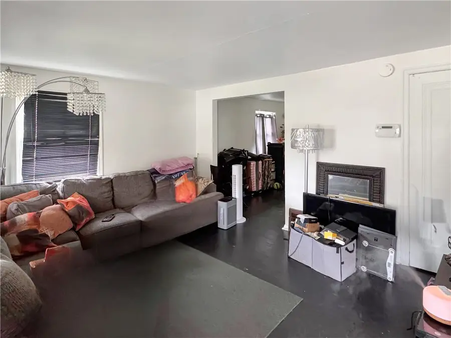 2006 Lafayette St, Pittsburgh, PA 15218 - #2