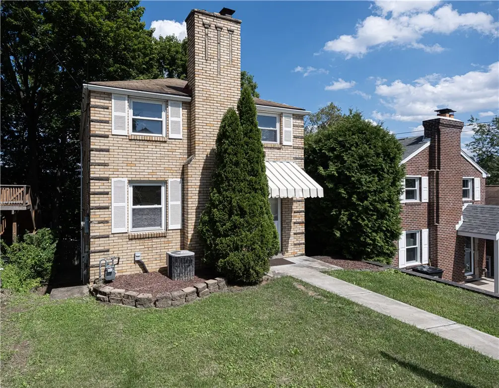 36 Hempstead Ave., Pittsburgh, PA 15229 - #1