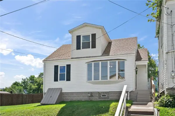 666 Ewing Street, Washington, PA 15301