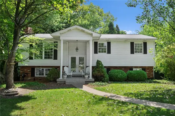111 Blackwood St, Beaver Falls, PA 15010
