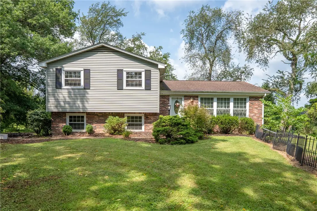 297 Gravel Hill Rd, Latrobe, PA 15650 - #1