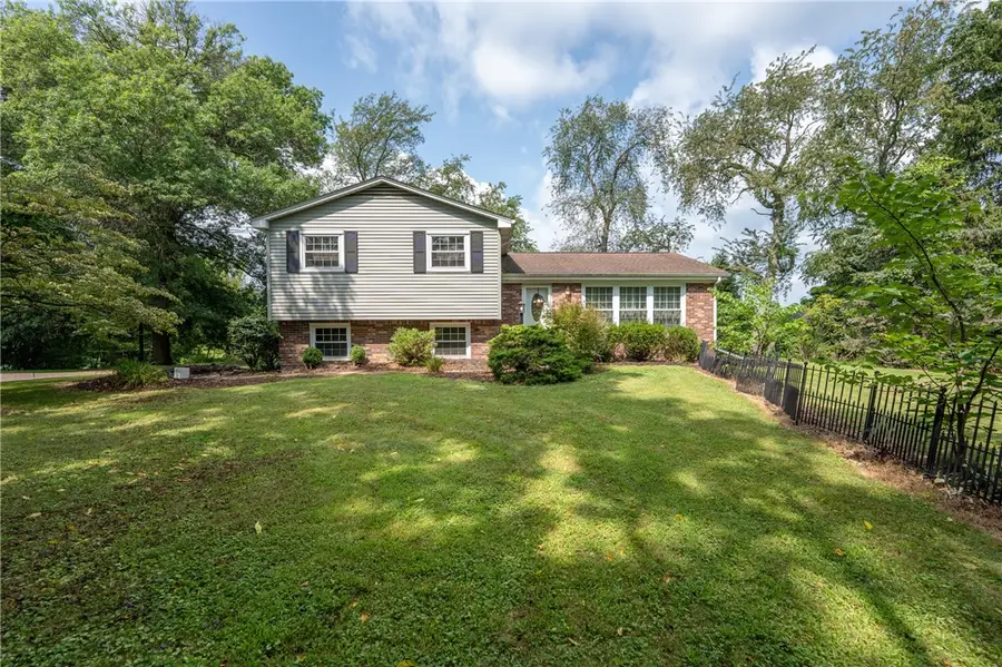 297 Gravel Hill Rd, Latrobe, PA 15650 - #2