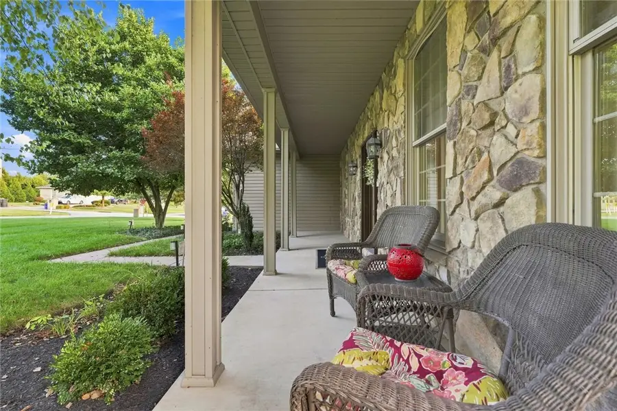 501 Mary Ln, Uniontown, PA 15401 - #2