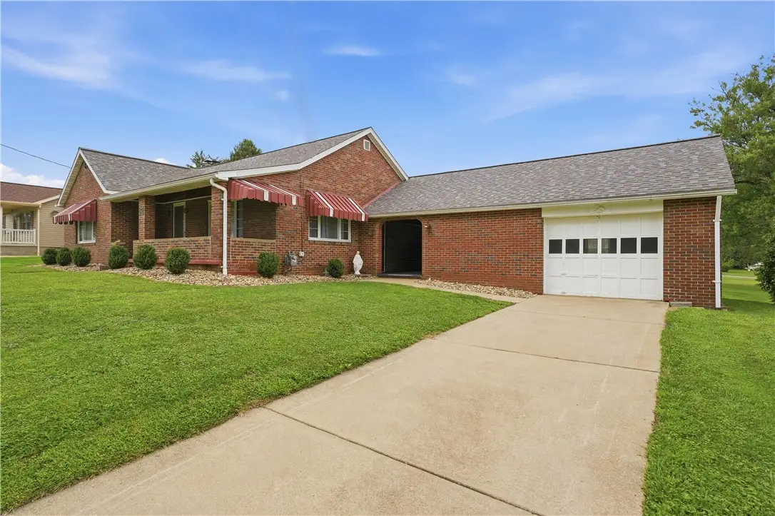 1414 Sunny Ave, New Castle, PA 16101 - #1