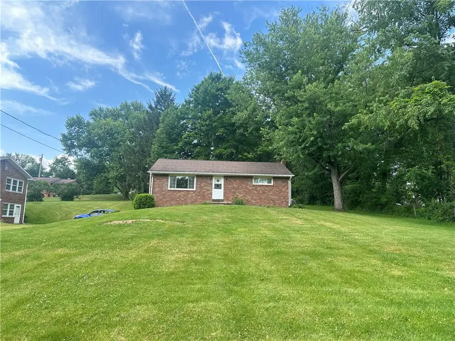 131 Campmeeting Rd, Clinton, PA 15026 - #2