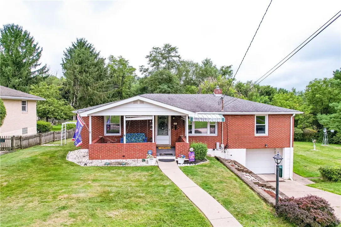 213 Margaret Ave, Jeannette, PA 15644 - #1