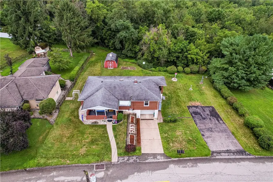 213 Margaret Ave, Jeannette, PA 15644 - #3