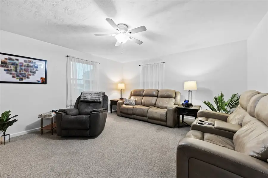 2015 Gay Ave, Greensburg, PA 15601 - #3