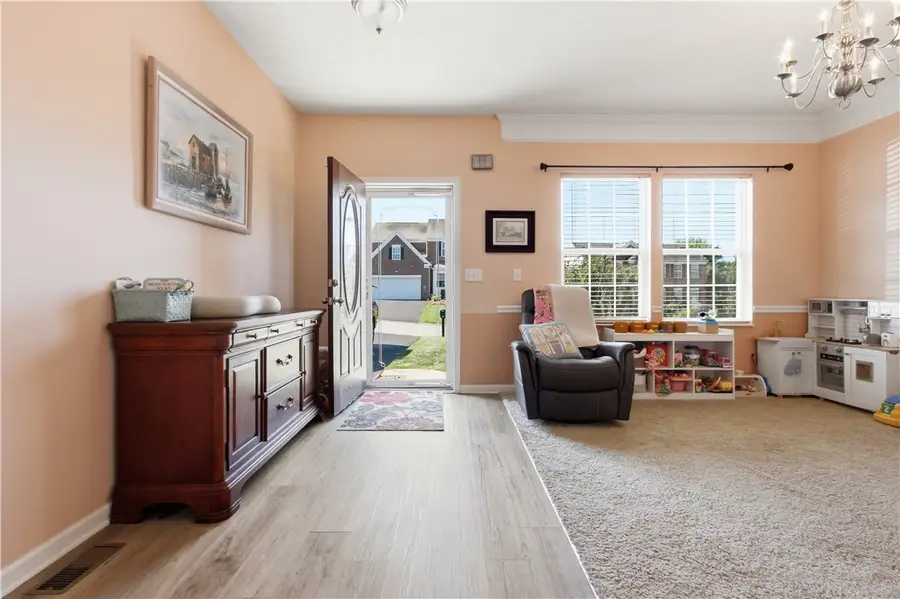 14 Beagle Court, Jefferson Hills, PA 15025 - #2
